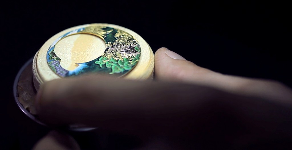 JD_THE_BIRD_REPEATER_ENGRAVED_DIAL_LR